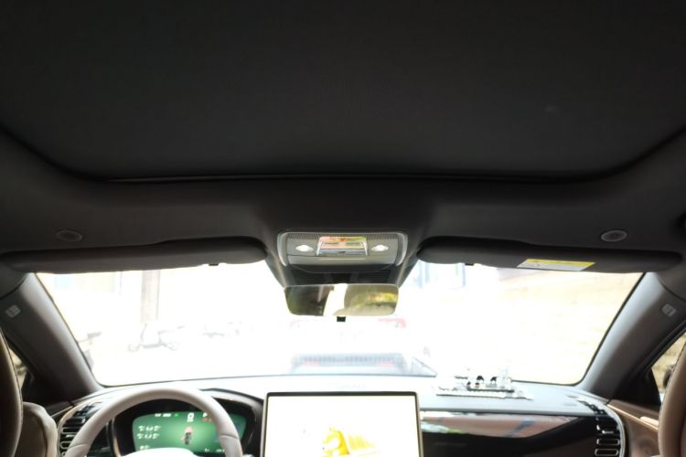 BYD Han 2025 car image #20
