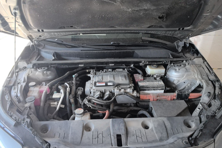 Toyota bZ4X 2022 immagine di auto #20