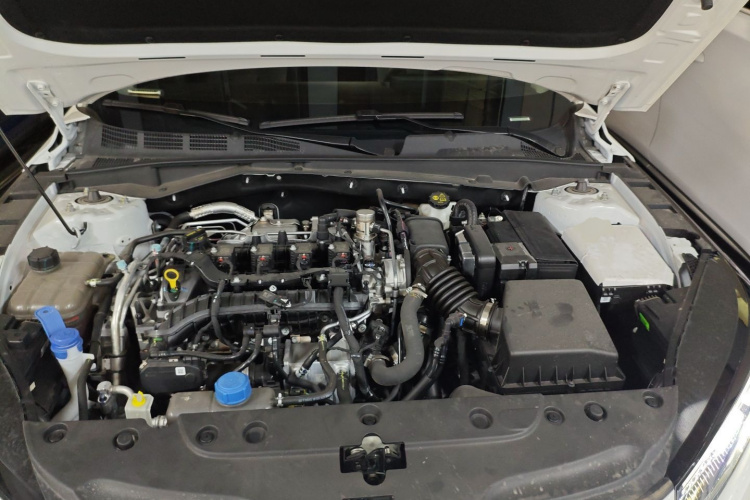 长安 逸动 2025 汽车图片 #20