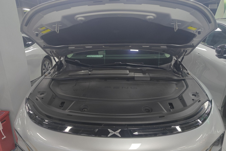 Xpeng G6 2024 immagine di auto #20