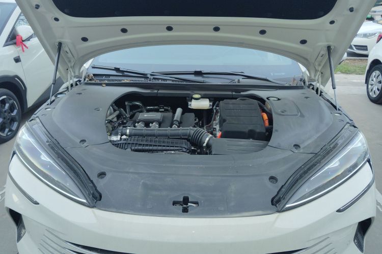 BYD Seal 07 DM-i 2025 imagem de carro #20