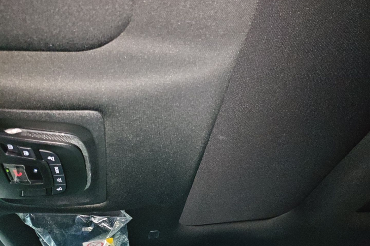 Toyota bZ4X 2022 immagine di auto #20