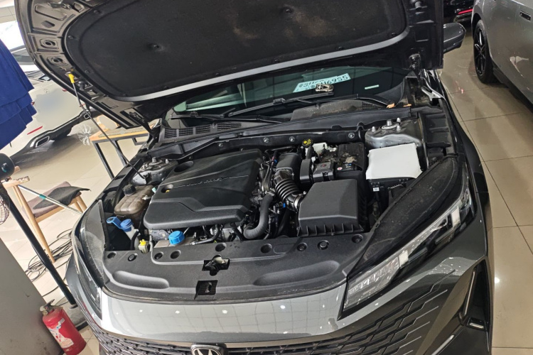 Changan Lamore 2023 #20 Changan Lamore 2023 car image #20