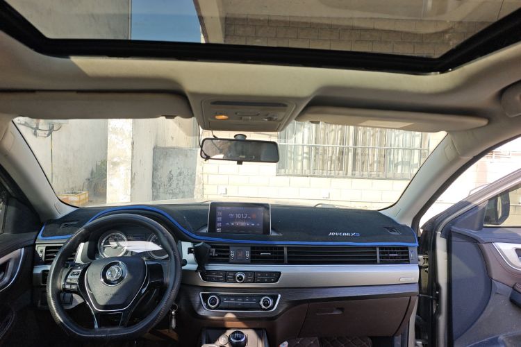 Forthing JOYEAR X5 2017 image de voiture #20