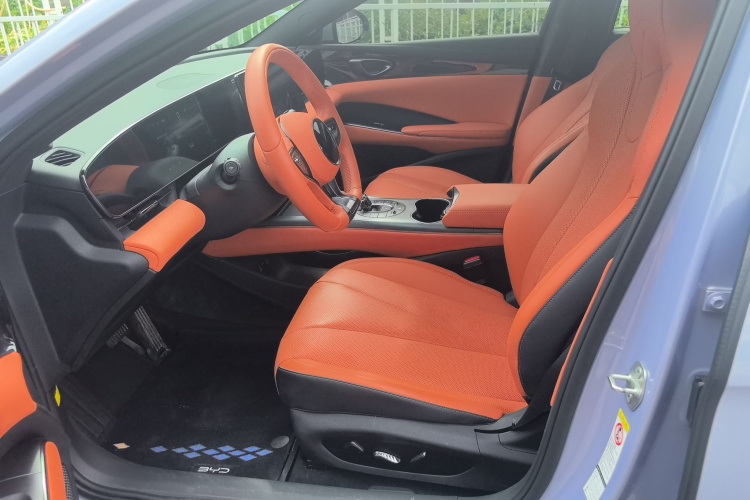 BYD Seal 2024 immagine di auto #20