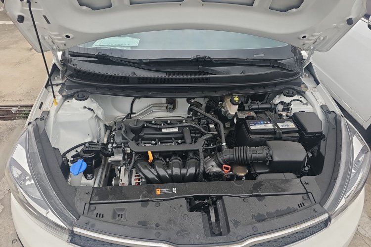 起亚 焕驰 2018 汽车图片 #20