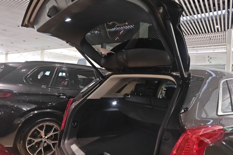 2019 #20 2019 car image #20