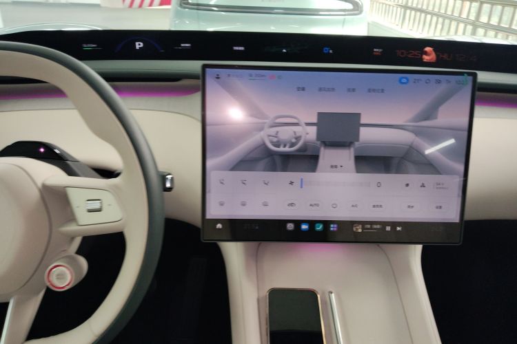 MI YU7 2025 car image #20