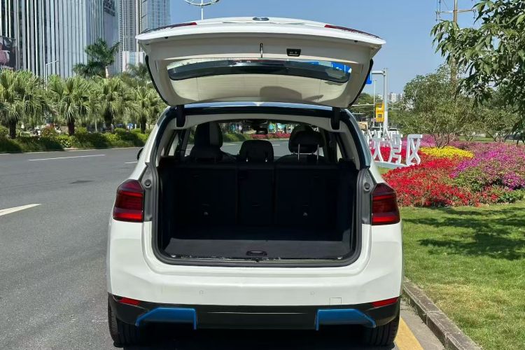 BMW iX3 2021 car image #20