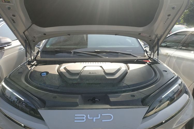 BYD Sea Lion 07 DM-i 2025 car image #20