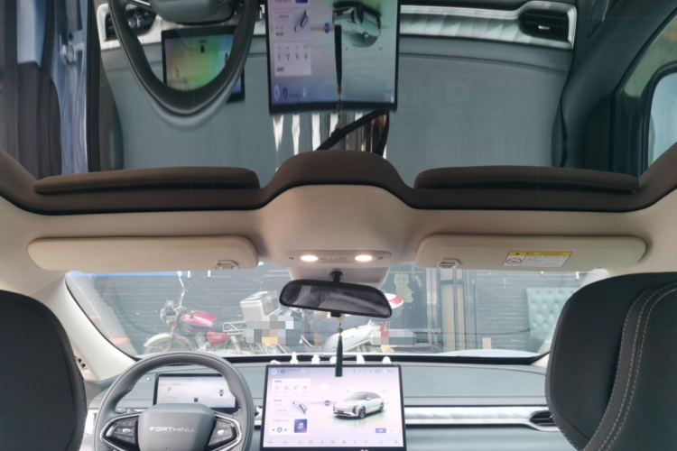 Forthing S7 2024 صورة سيارة #20