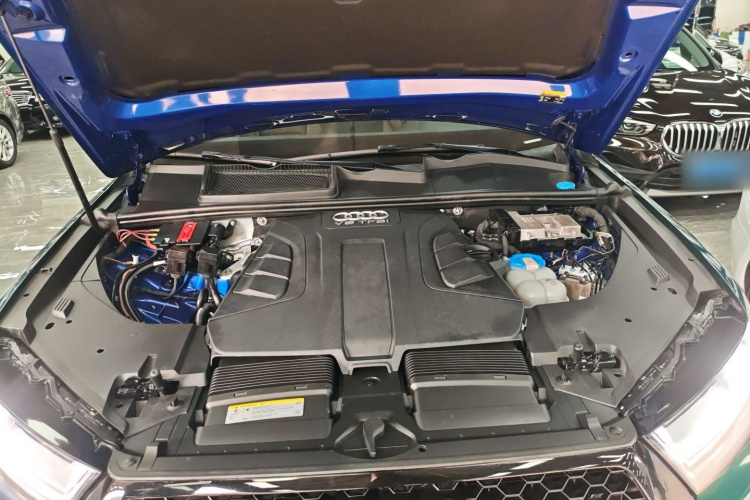 Audi Q7 2016 car image #20