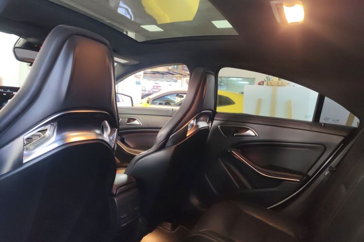 Mercedes-Benz CLA AMG 2018 car image #20