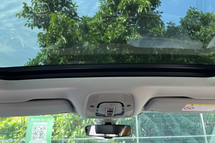 Audi Q5L 2022 car image #20