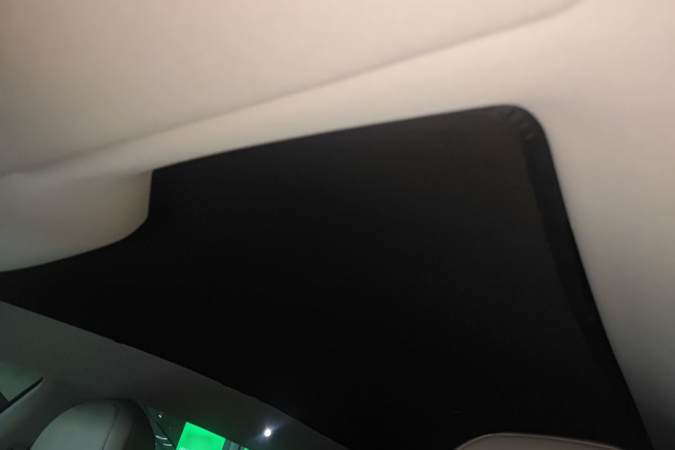 哪吒汽车 哪吒S猎装 2025 汽车图片 #20