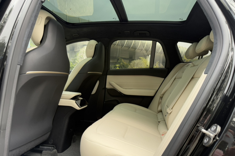 NIO ES6 2024 image de voiture #20