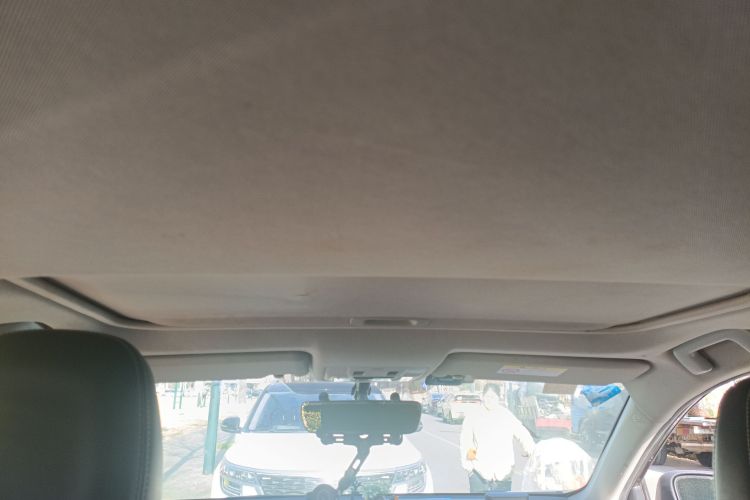 RAV4 2016 car image #20