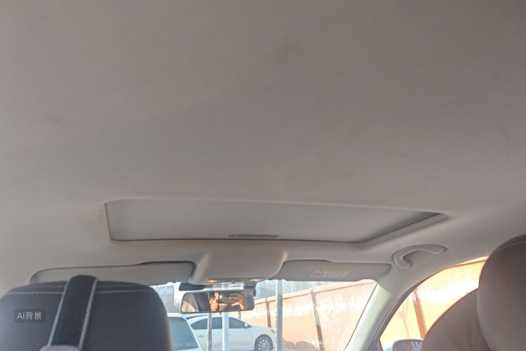 Skoda Rapid 2018 car image #20