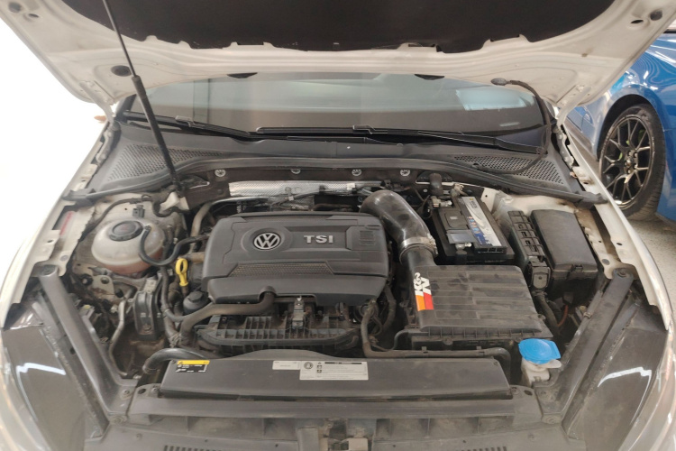 Volkswagen Golf (Imported) 2019 imagem de carro #20