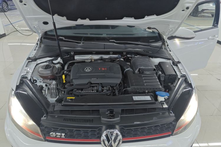 Volkswagen GolfGTI 2016 car image #20