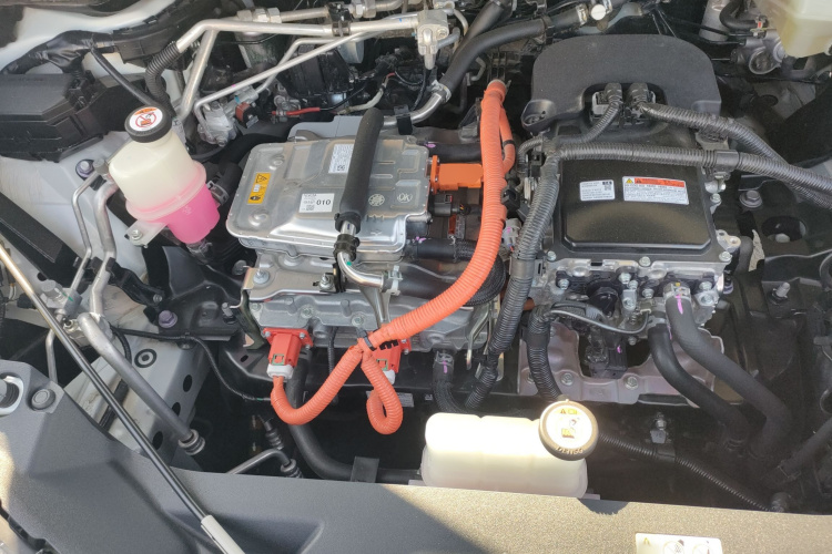 Toyota C-HR EV 2021 immagine di auto #20