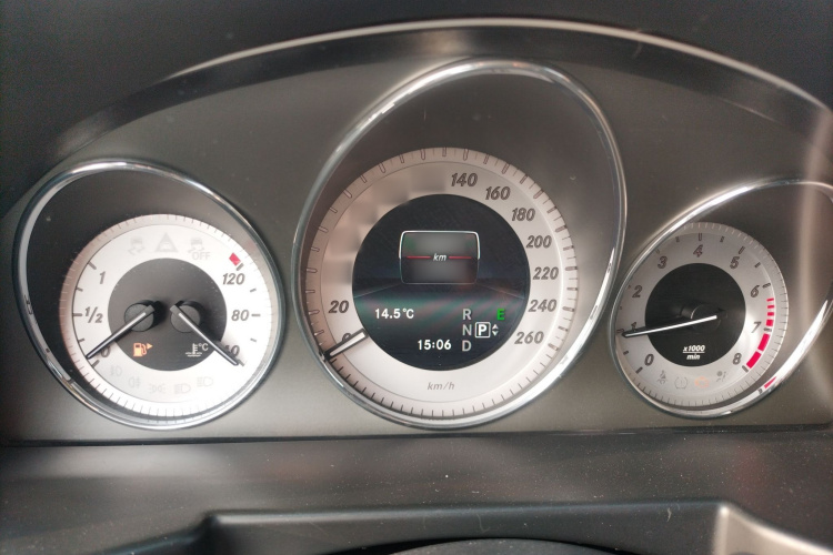 Mercedes-Benz GLK Class 2015 immagine di auto #20