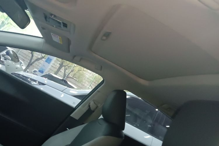 Toyota bZ3 2023 immagine di auto #20