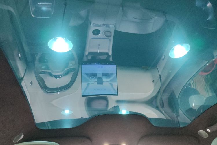 MI YU7 2025 car image #20