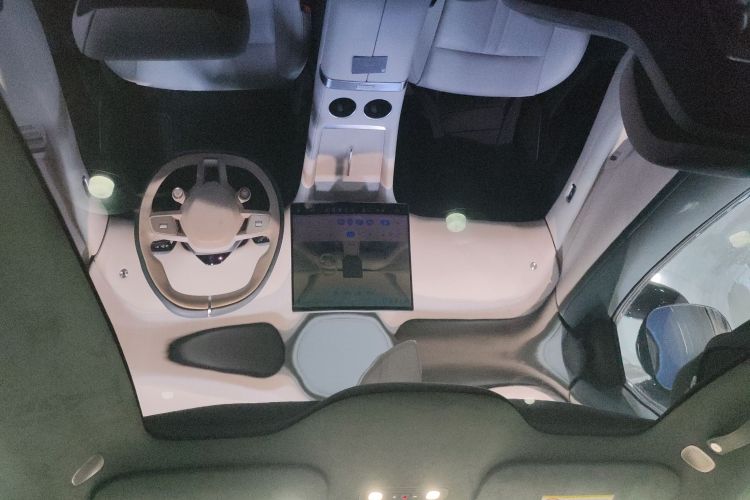 MI YU7 2025 car image #20