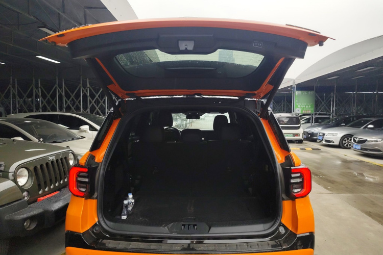 Ford Explorer 2024 #20 Ford Explorer 2024 car image #20