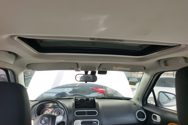 MG 3 2017 car image #20