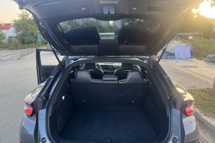Changan UNI-T 2023 car image #20