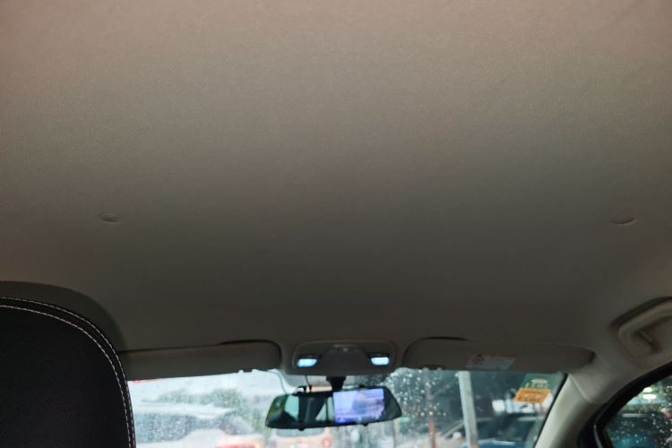 Vision X3 2019 car image #20