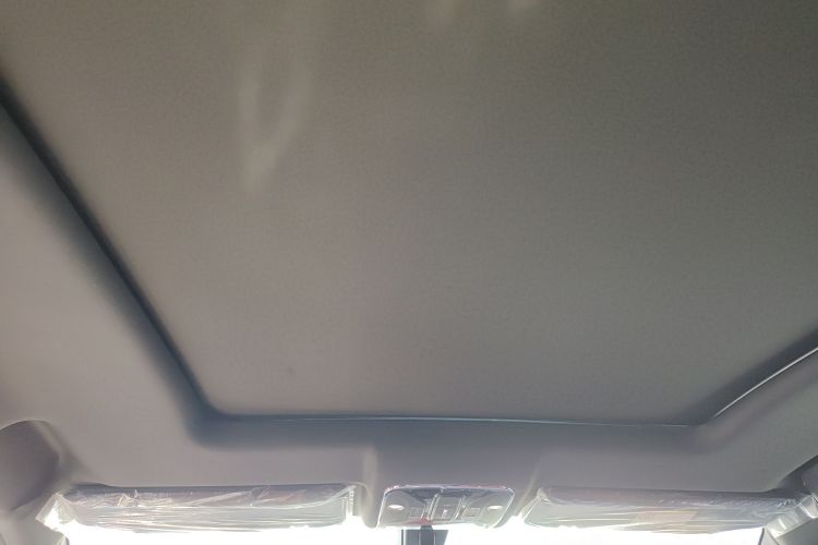 X70 PLUS 2020 car image #20