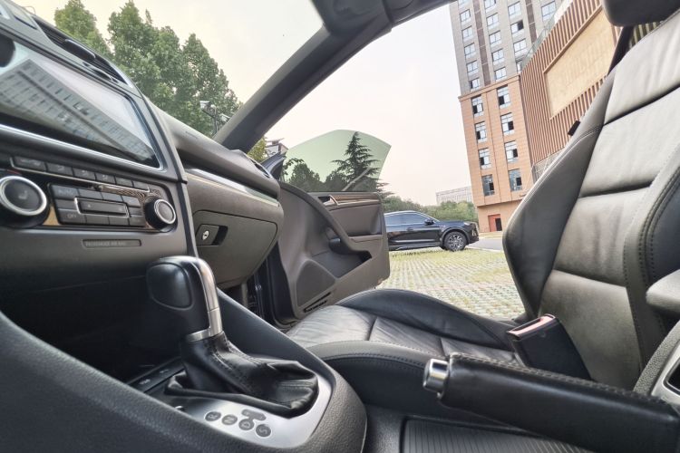 Volkswagen Golf (Imported) 2016 imagem de carro #20