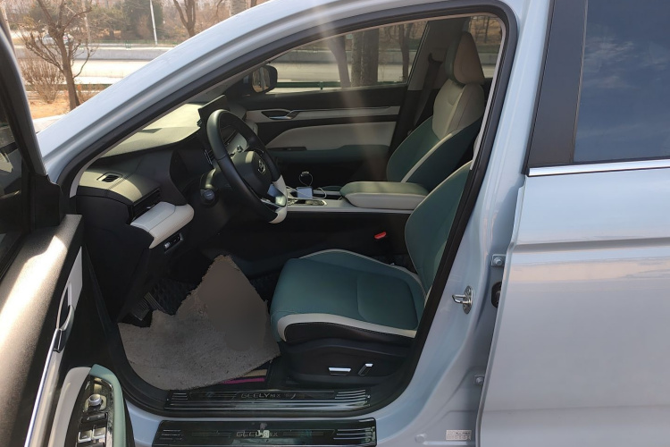 GEELY Emgrand L HiP 2022 #20 GEELY Emgrand L HiP 2022 car image #20