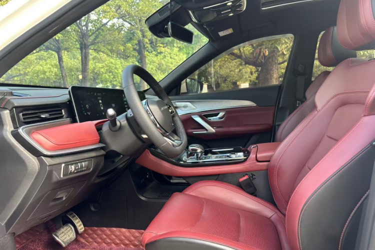 X70 PLUS 2021 imagen de coche #20