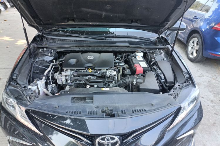 Toyota Camry 2021 car image #20