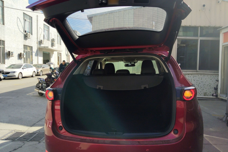 Mazda CX-5 2018 car image #20