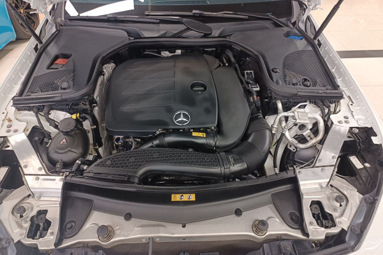 Mercedes-Benz CLS Class 2023 car image #20