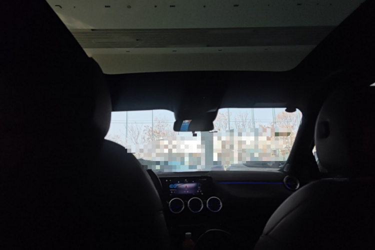 Mercedes-Benz EQA Class 2025 #20 Mercedes-Benz EQA Class 2025 immagine di auto #20