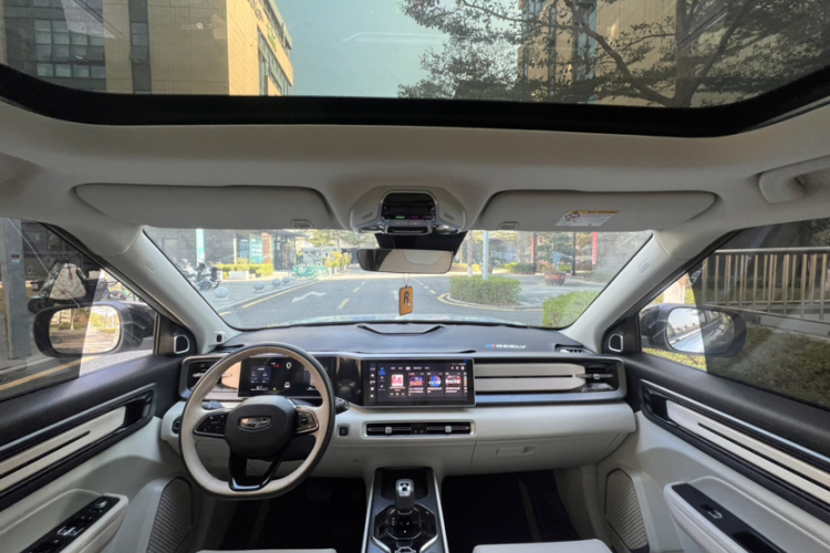 GEELY ICON 2023 car image #20