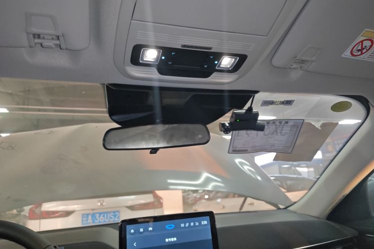 Ford Mustang Mach-E 2023 car image #20