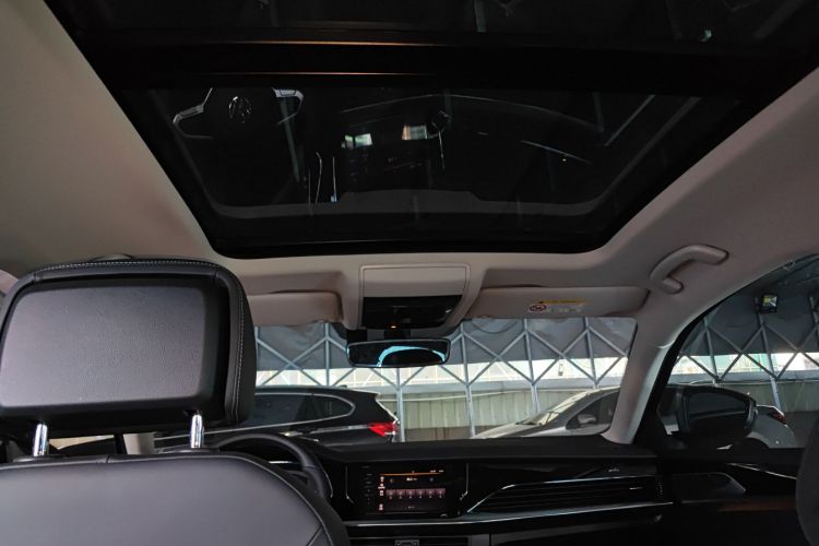 Volkswagen Passat 2024 car image #20