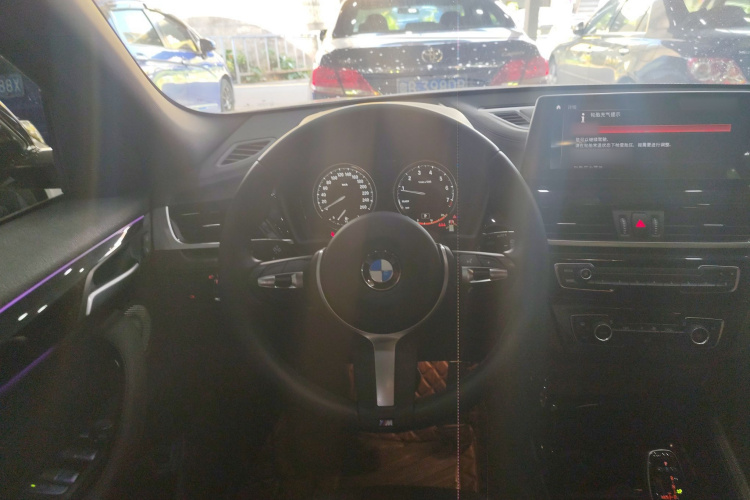 BMW X2 2021 #20 BMW X2 2021 car image #20