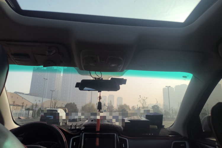 SWM X7 2021 #20 SWM X7 2021 صورة سيارة #20