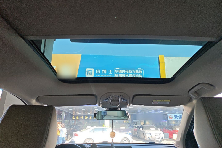 Wuling Asta 2021 #20 Wuling Asta 2021 صورة سيارة #20