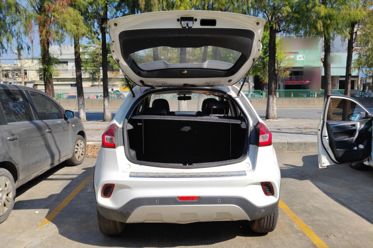 Vision X3 2019 car image #20