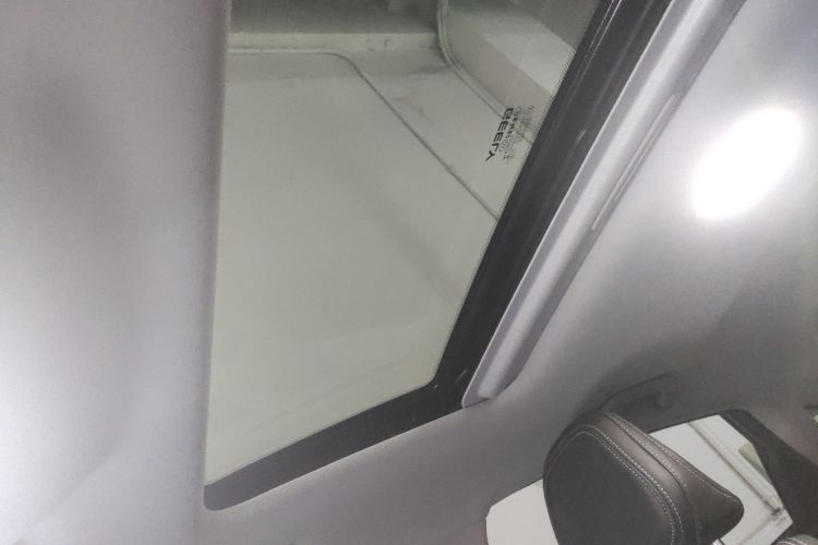 GEELY Binray 2024 car image #20