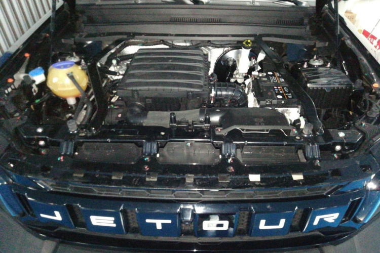 Jetour Traveller 2023 car image #20
